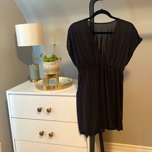 2/15$ Black Beach Cover